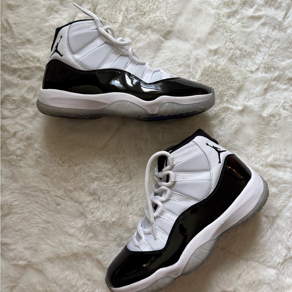 Nike Air Jordan 11 Retro Concord